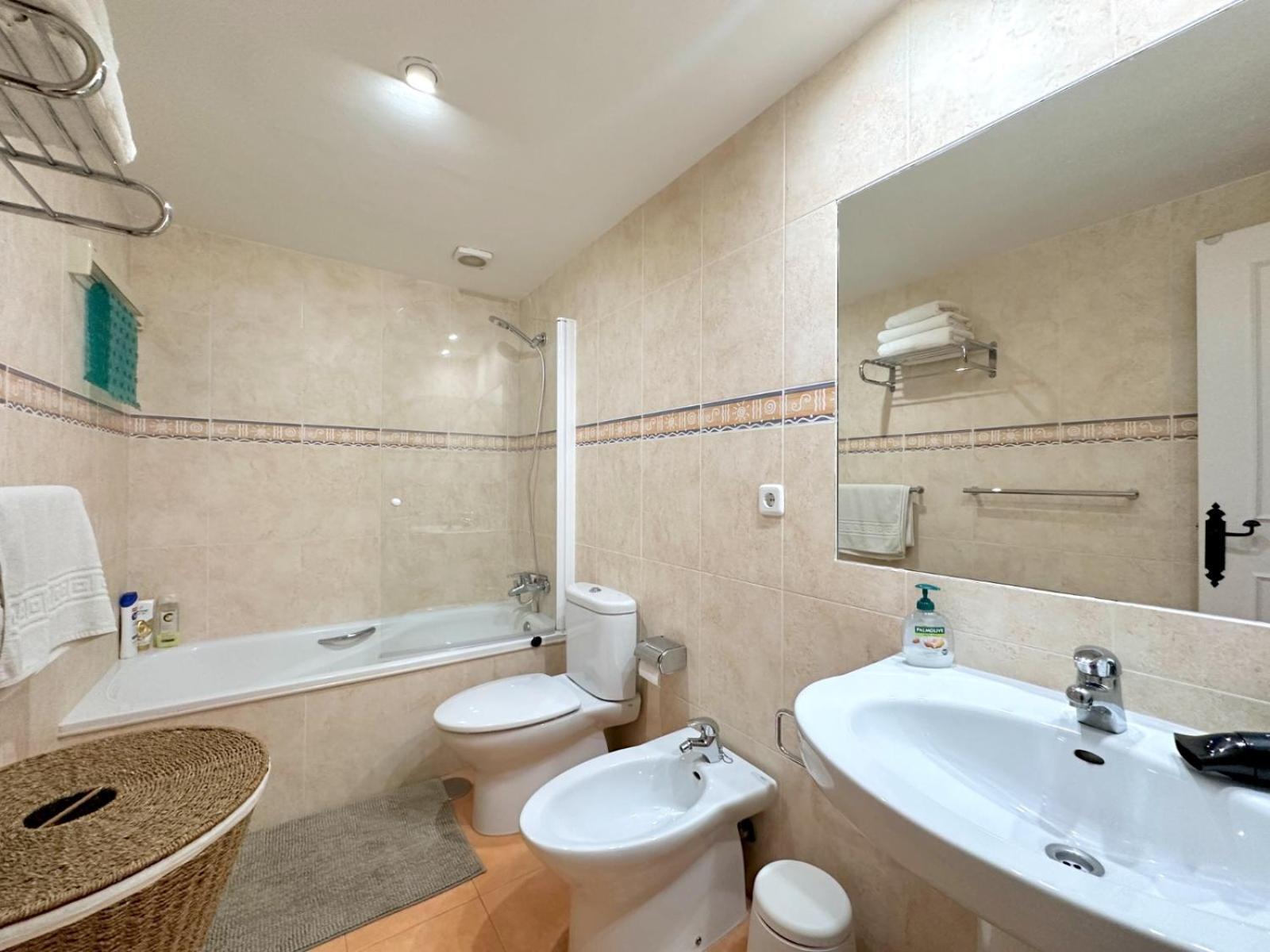Apartment Modern 2 Bedroom In Marbella