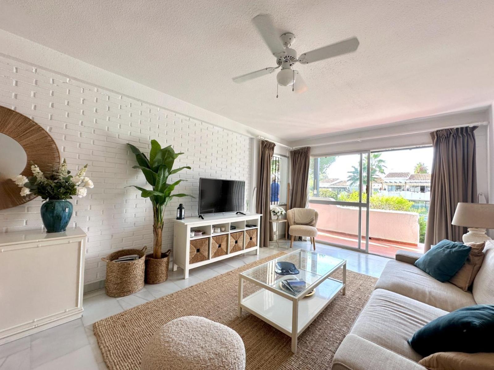Modern 2 Bedroom In Marbella