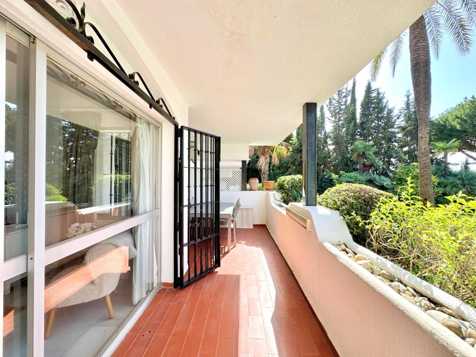 Modern 2 Bedroom In *
